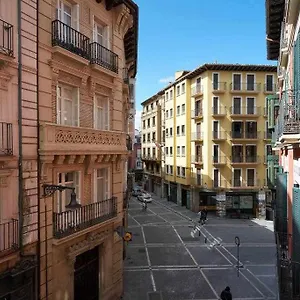 Apartamento Ayla Ayuntamiento, Pamplona